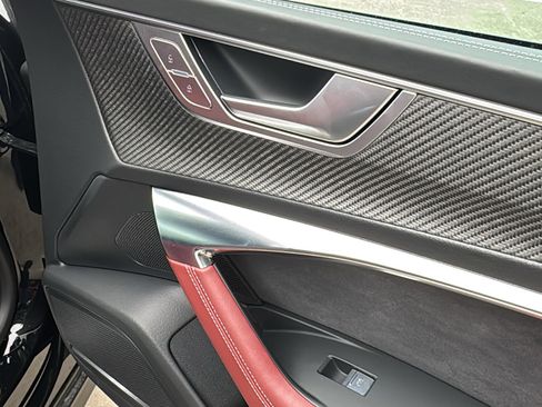 Used 2025 Audi S7 Prestige w/ Prestige Package image 30