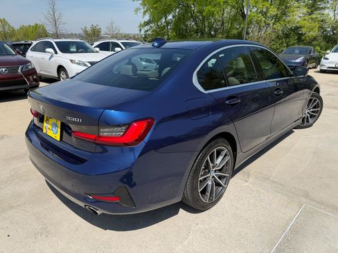 Used 2020 BMW 330i xDrive Sedan w/ Convenience Package AWD/4WD image 5