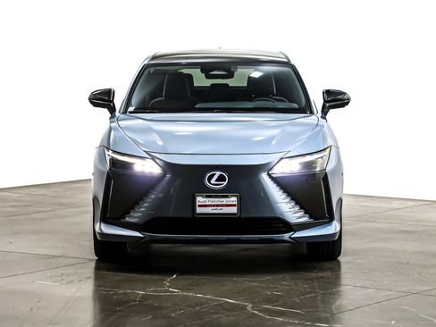Used 2023 Lexus RZ 450e Premium image 4