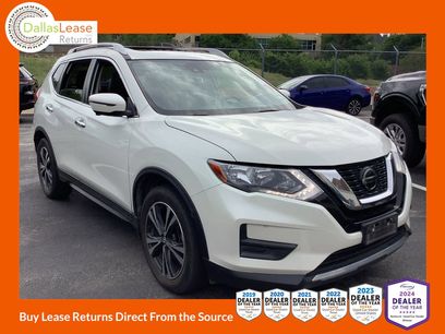 Used 2019 Nissan Rogue SV w/ Sun & Sound Touring Package