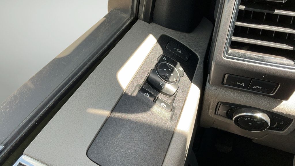 Used 2022 Ford F250 XLT AWD/4WD image 11