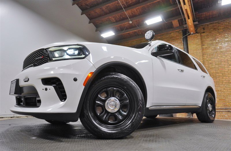 Used 2023 Dodge Durango AWD image 3