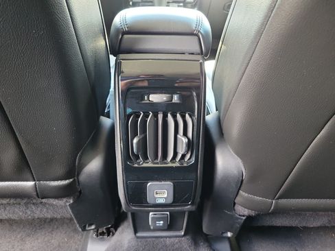 Used 2022 Jeep Compass Latitude AWD/4WD image 13