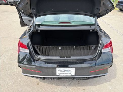 New 2026 Hyundai Elantra SE FWD image 17