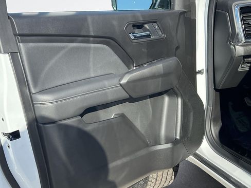 New 2026 GMC Canyon Elevation RWD image 10