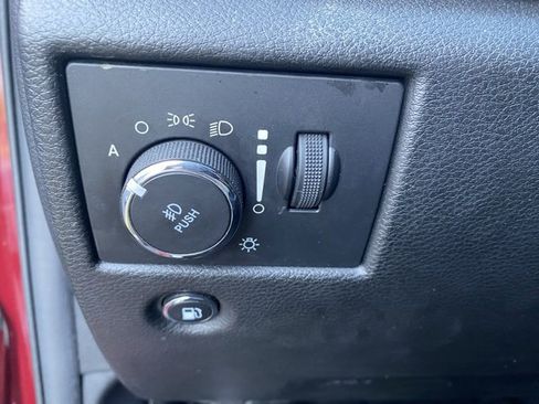 Used 2021 Jeep Grand Cherokee Limited X image 14