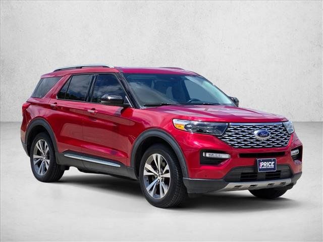 Used 2020 Ford Explorer Platinum w/ Premium Technology Package AWD/4WD image 3