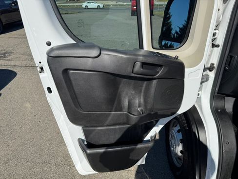 Used 2019 RAM ProMaster 2500 image 11