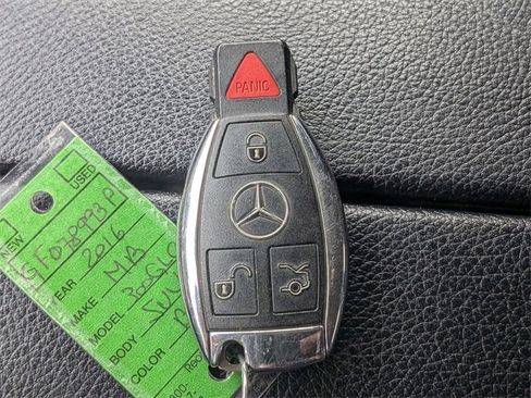 Used 2016 Mercedes-Benz GLC 300 image 31