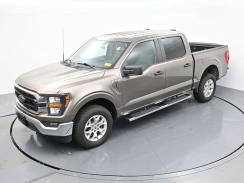 Used 2023 Ford F150 XLT image 19