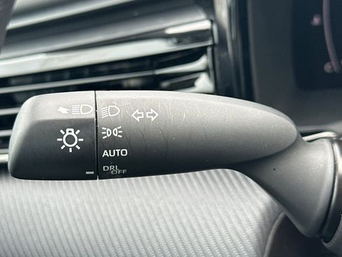 Certified 2025 Toyota Camry SE w/ Convenience Package image 37