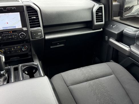 Used 2019 Ford F150 XLT w/ Equipment Group 302A Luxury RWD image 18