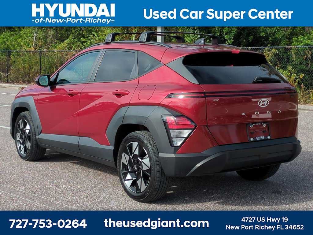 Certified 2024 Hyundai Kona SEL FWD image 3