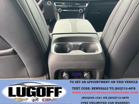 New 2026 Chevrolet Traverse RS image 17