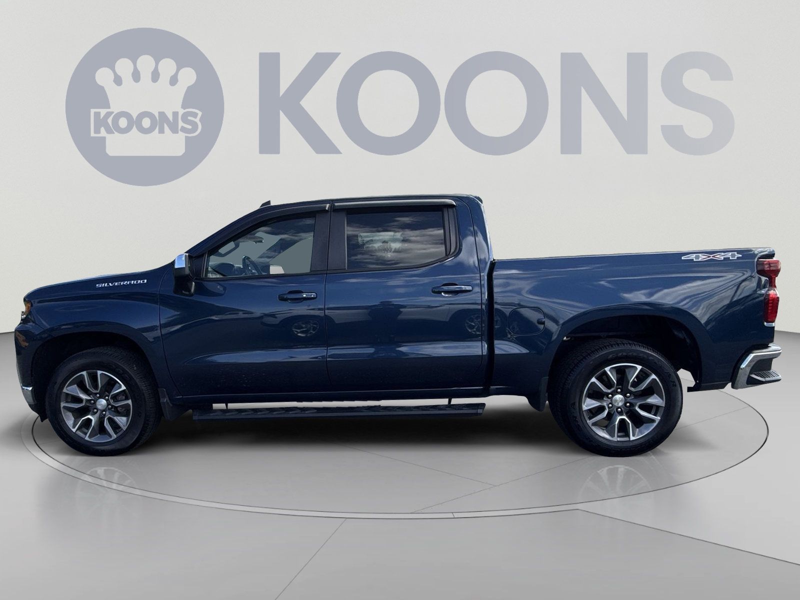 Used 2022 Chevrolet Silverado 1500 LT AWD/4WD image 7
