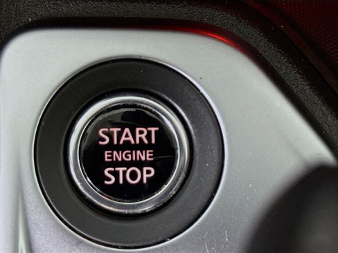 Used 2024 Nissan Sentra SV image 21