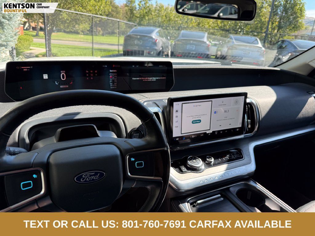 Used 2025 Ford Expedition Max Platinum AWD/4WD image 18