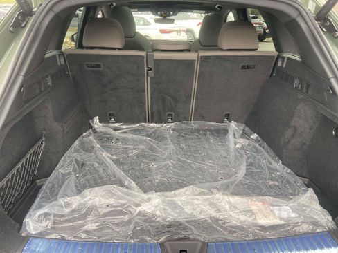 Certified 2025 Audi Q5 Prestige image 12