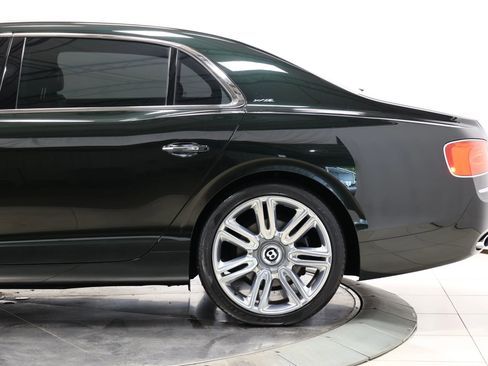 Used 2016 Bentley Flying Spur W12 AWD/4WD image 10