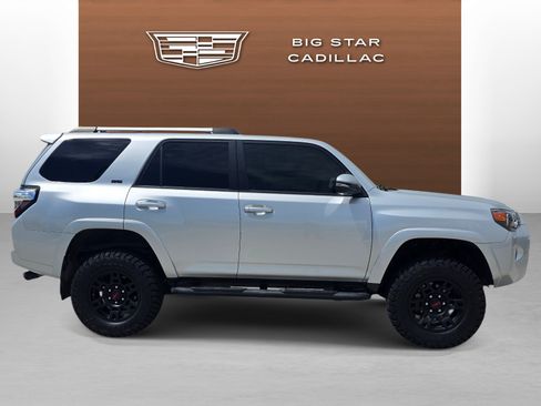 Used 2023 Toyota 4Runner SR5 Premium w/ Moonroof Package AWD/4WD image 6