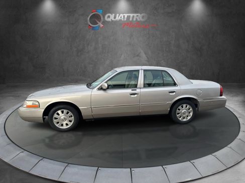 Used 2005 Mercury Grand Marquis LS image 2