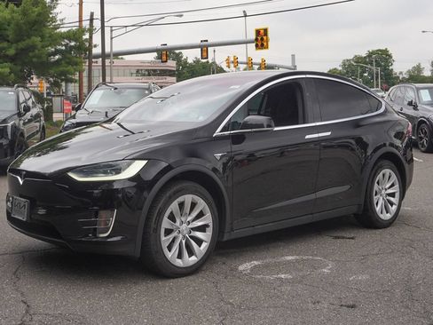 Used 2019 Tesla Model X Long Range AWD/4WD image 8