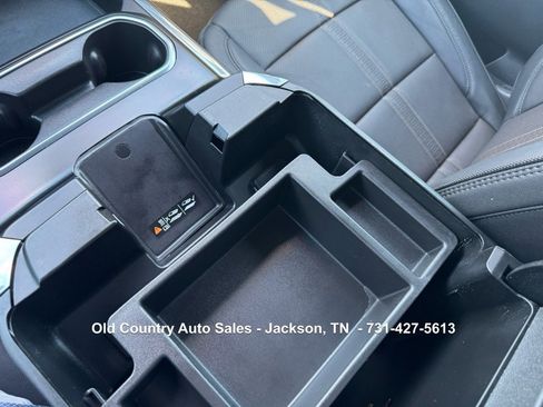 Used 2025 Chevrolet Silverado 2500 High Country w/ Midnight Edition image 98