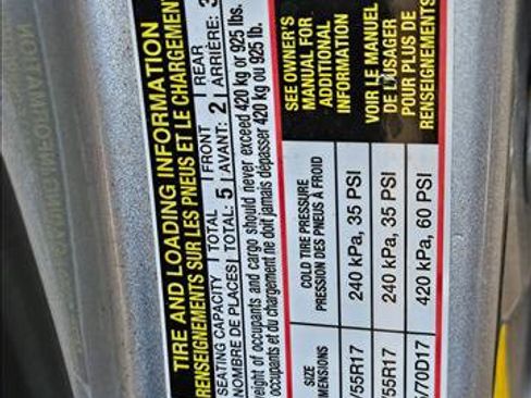 Used 2019 Toyota Camry LE FWD image 14