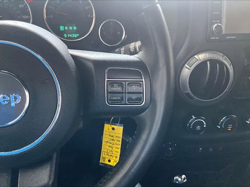 Used 2017 Jeep Wrangler Unlimited Sport w/ Quick Order Package 24S AWD/4WD image 25