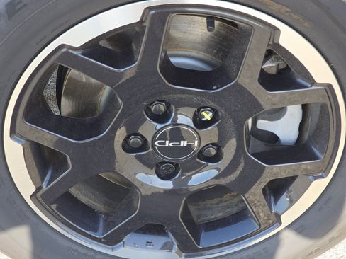 Used 2025 Honda Pilot EX-L image 13