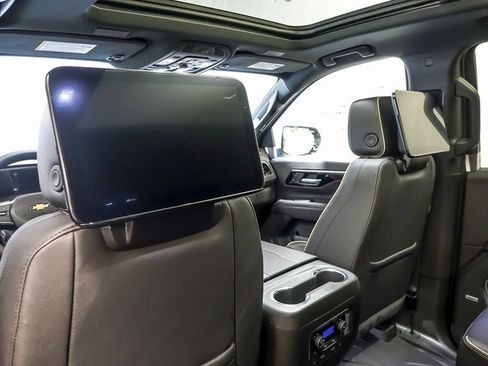 New 2026 Chevrolet Tahoe Premier image 12