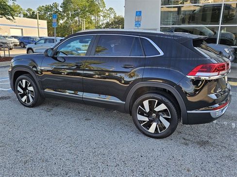 New 2026 Volkswagen Atlas Cross Sport SEL image 5
