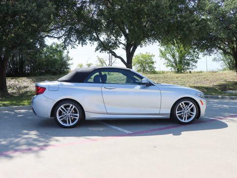 Used 2016 BMW 228i xDrive Convertible w/ M Sport Package AWD/4WD image 16
