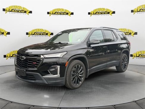 Used 2022 Chevrolet Traverse RS w/ LPO, Floor Liner Package image 1