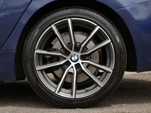 Used 2021 BMW 330i xDrive Sedan w/ Convenience Package AWD/4WD image 14