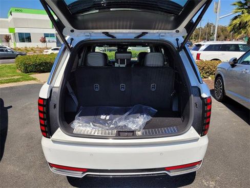 New 2026 Hyundai Palisade Calligraphy image 16