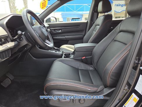 Used 2026 Honda CR-V Sport image 9