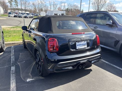 Used 2023 MINI Cooper S image 17
