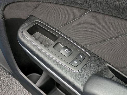 Used 2023 Dodge Charger SXT image 32