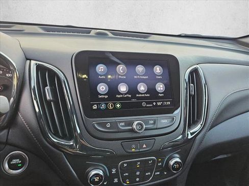 Used 2023 Chevrolet Equinox RS image 18