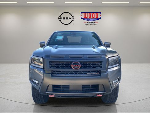 New 2026 Nissan Frontier PRO-4X w/ Pro Premium Package AWD/4WD image 7