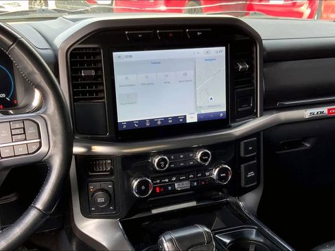 Used 2023 Ford F150 Lariat image 6