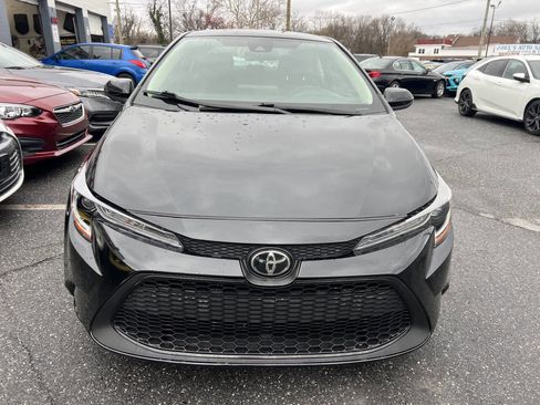 Used 2021 Toyota Corolla LE image 2