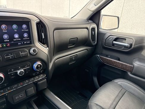 Used 2019 GMC Sierra 1500 Denali w/ Denali Ultimate Package image 25
