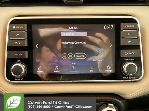 Used 2020 Nissan Versa SV image 20