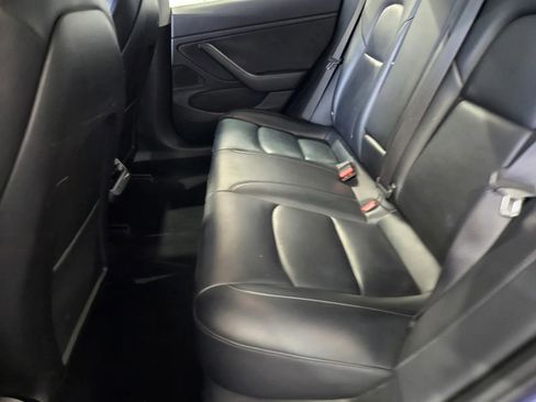 Used 2018 Tesla Model 3 Performance image 12