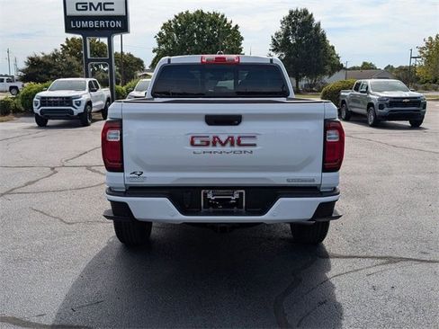 New 2026 GMC Canyon Elevation w/ Convenience Package image 4