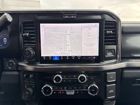 New 2026 Ford F350 Lariat w/ Black Appearance Package image 28