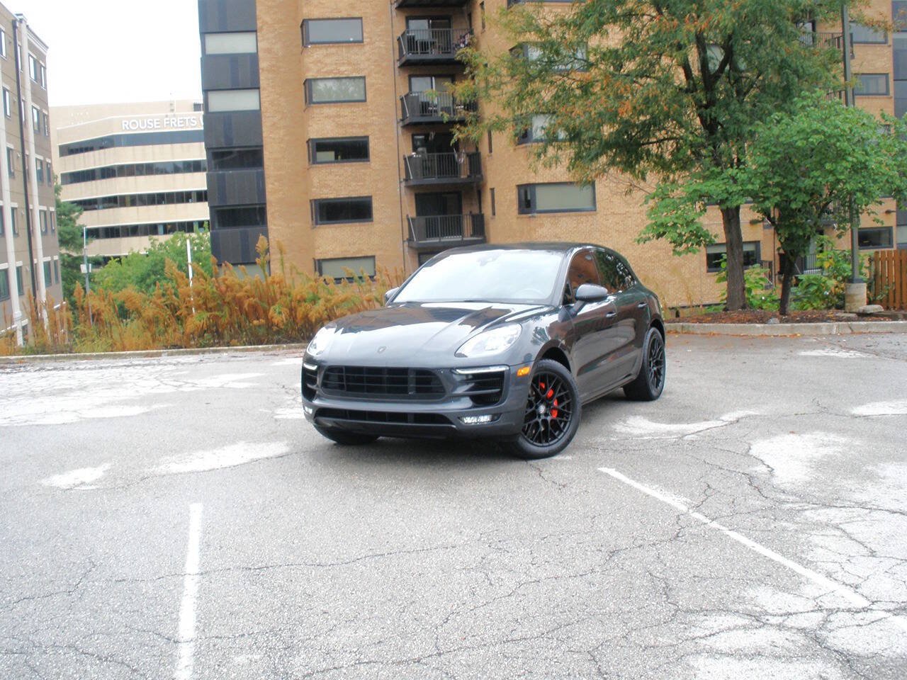Used 2018 Porsche Macan GTS AWD/4WD image 17