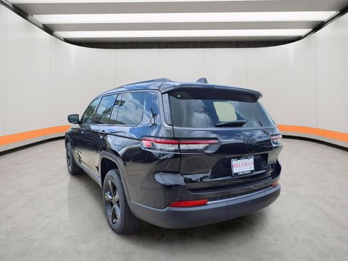 New 2026 Jeep Grand Cherokee L Limited RWD image 4